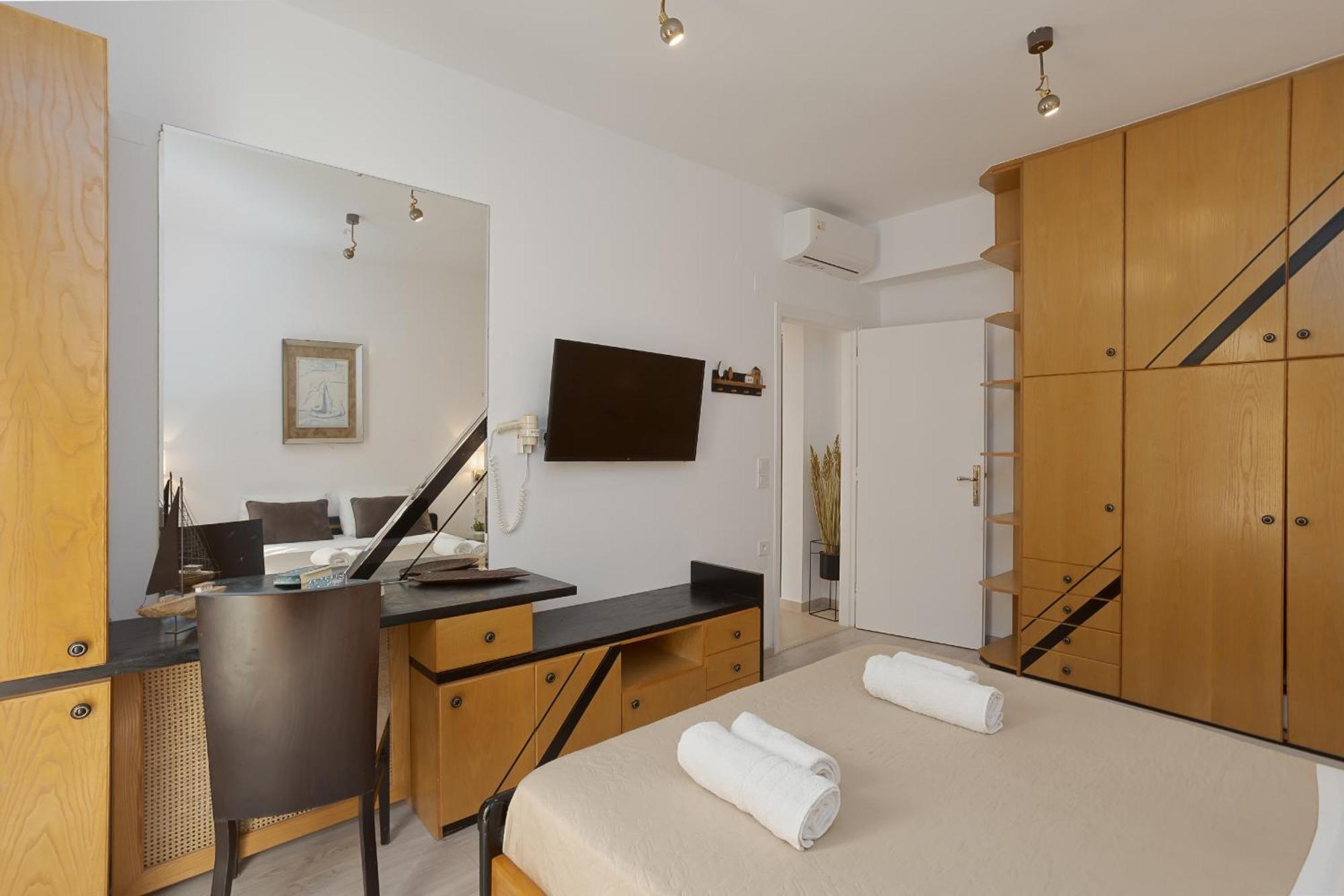 Camelot Royal Beds By Estia Aparthotel Stalida Exteriör bild